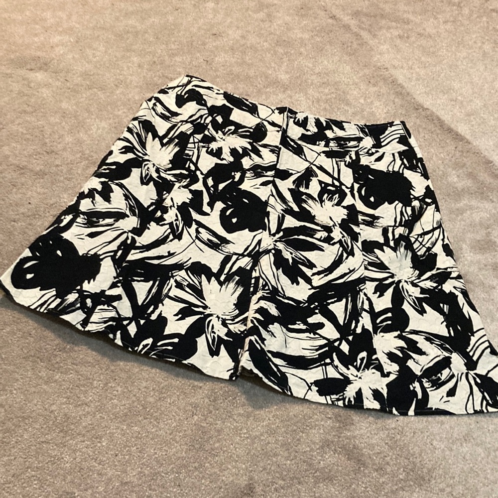 Kim Rogers skirt. Size 18